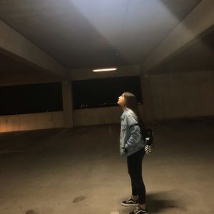 Meet your Posher, Naya